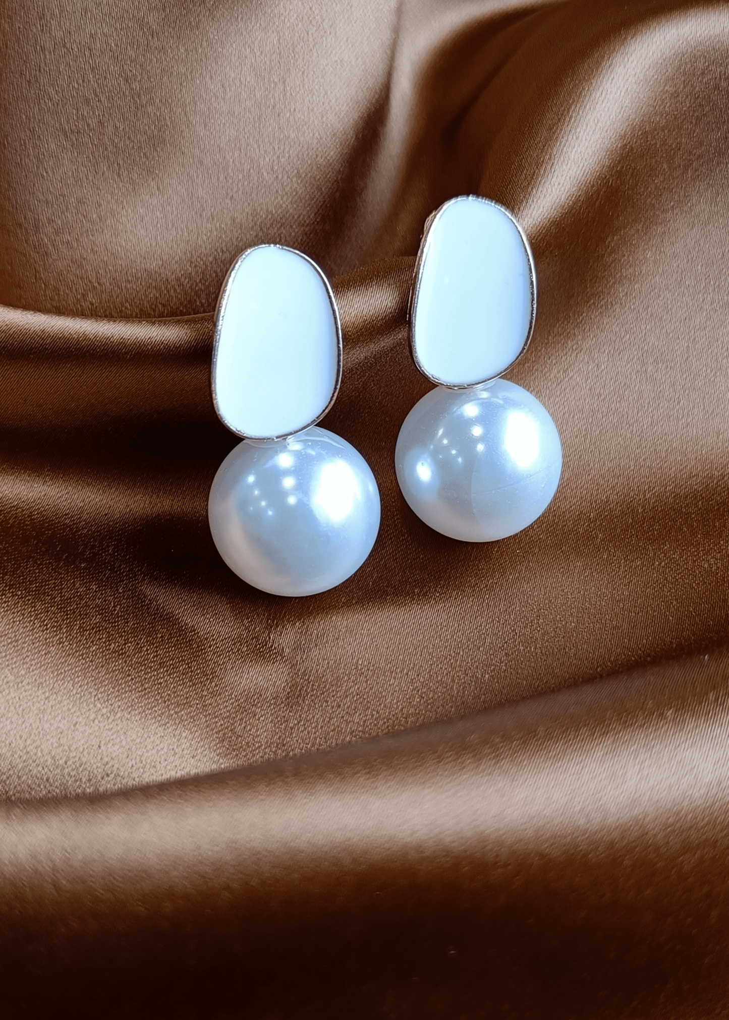 White Pearl Drops