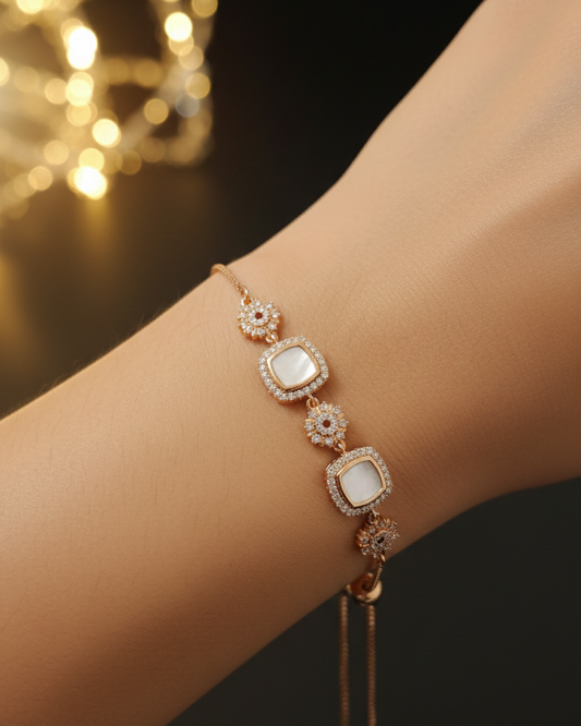 Lee Bracelet