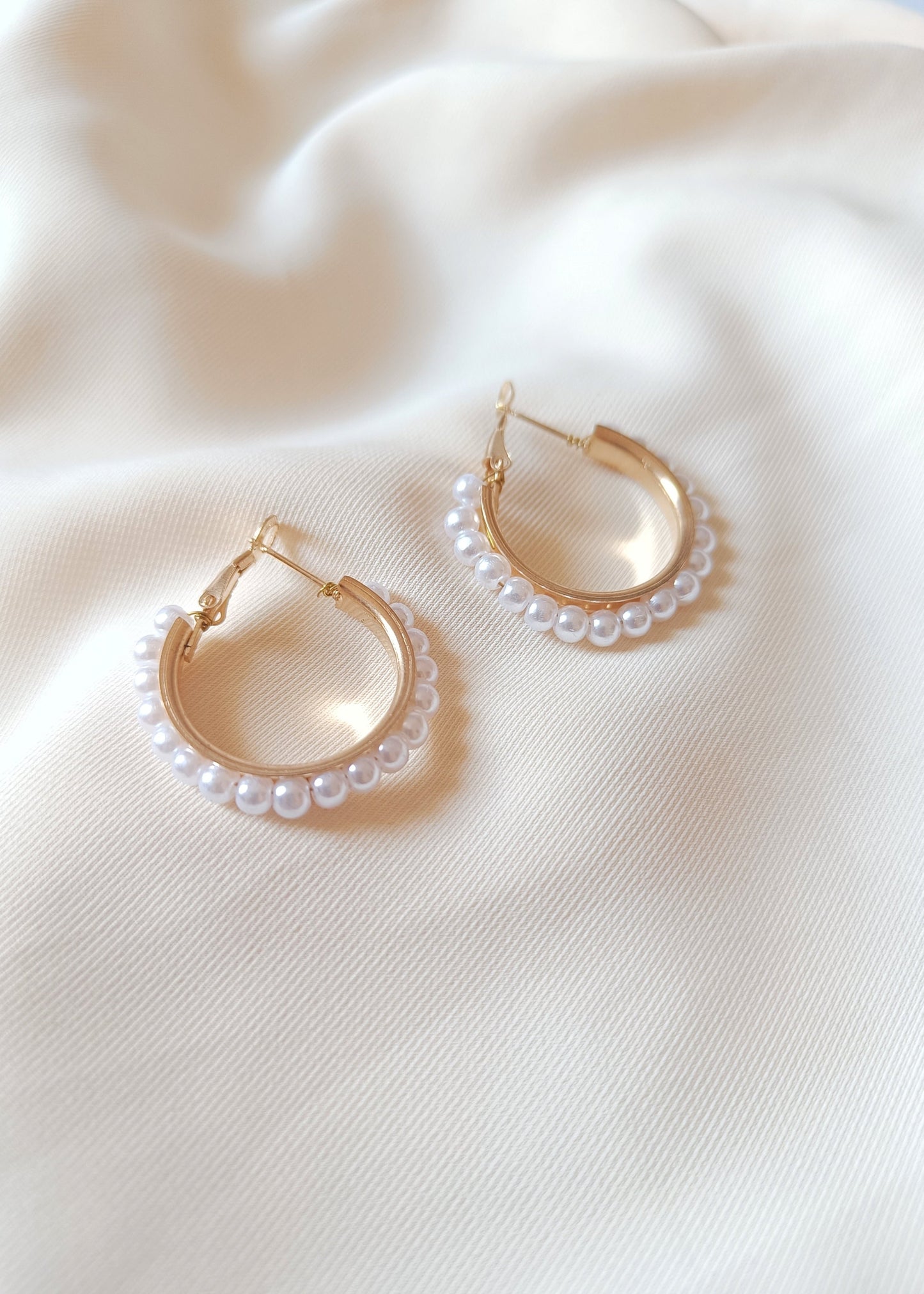 Round Pearl Hoops